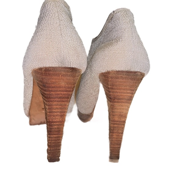 Stuart Weitzman Wood Stacked Platform Bootie 9 - Picture 4 of 9